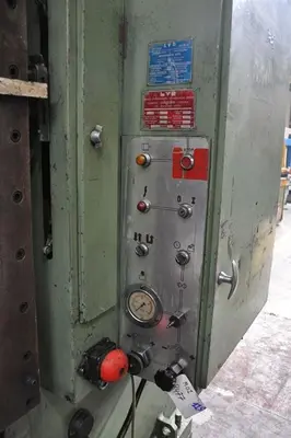 USED LVD CCT 100 TON