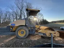 Used 2016 HAULOTTE 3522A Single Drum Rollers Pennsylvania US | Iron Exchange Equipment Solutions #1353681