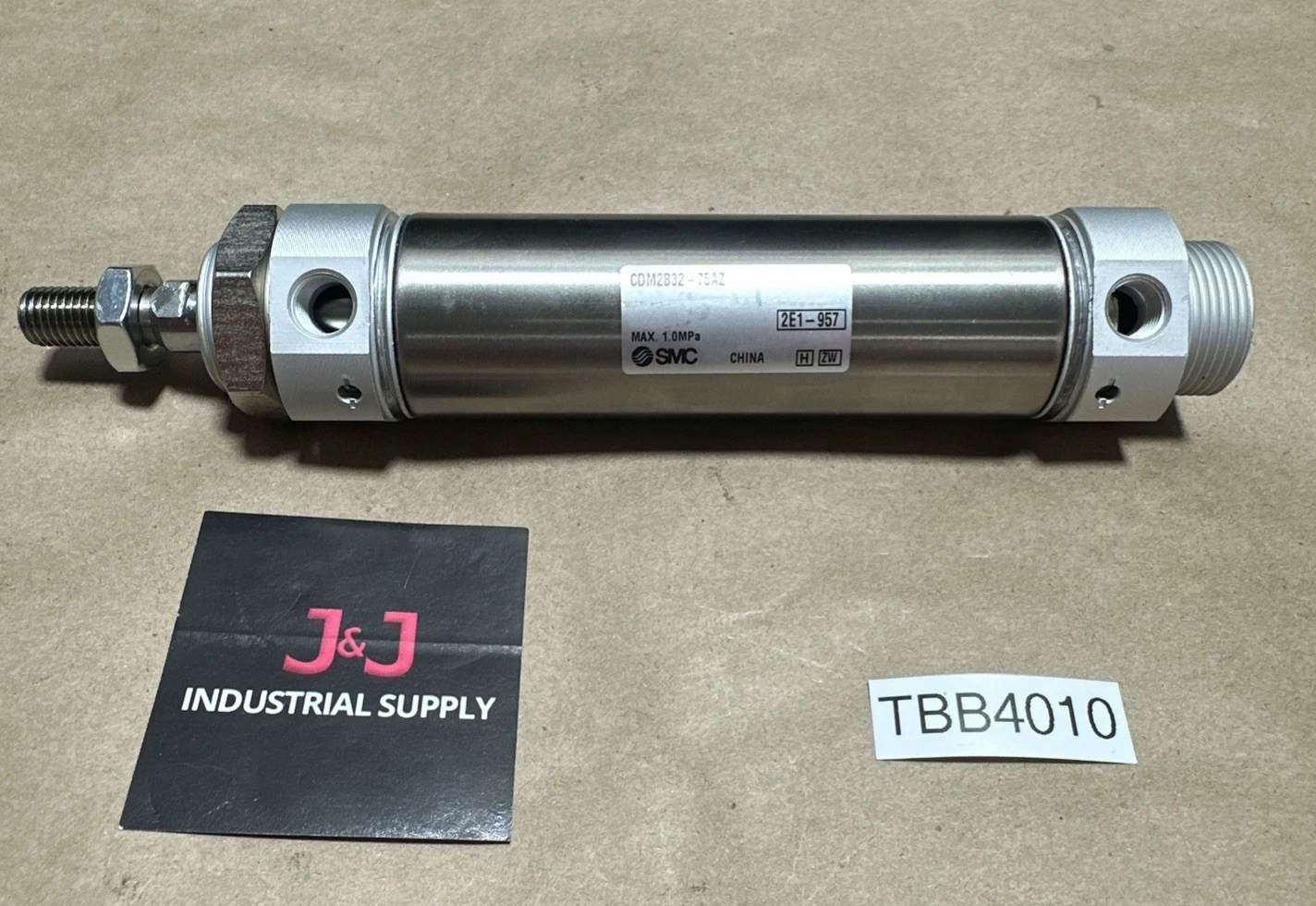 NEW SMC CDM2B32-75AZ