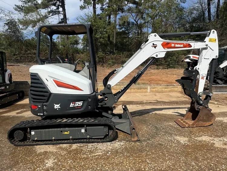 Used 2022 BOBCAT E35I Excavators Texas US | Lux Lonestar Ventures LLC #1553159