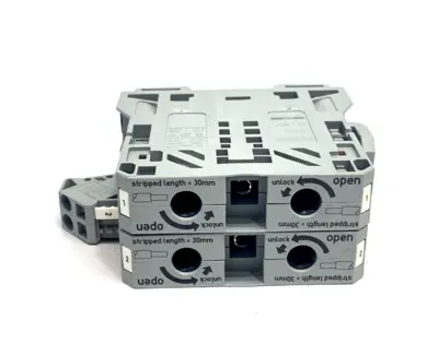 0285-0150,285-0150,029424039560 | Wago 0285-0150 Terminal Block 150A 8-1/0 AWG 8-2/0 AWG 029424039560 LOT OF 2 - Used