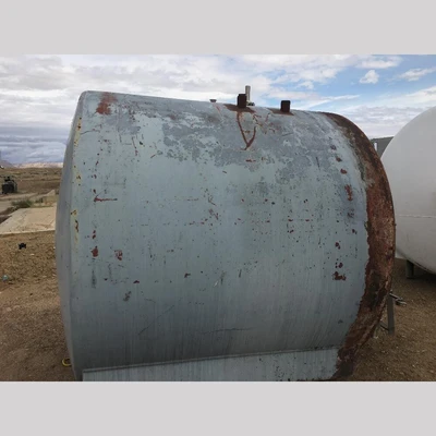 1500 Gallon Cherry Burrell Tanks