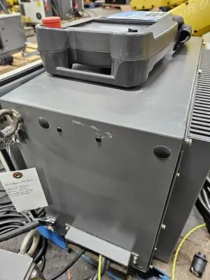 USED 2011 FANUC LR MATE 200IC