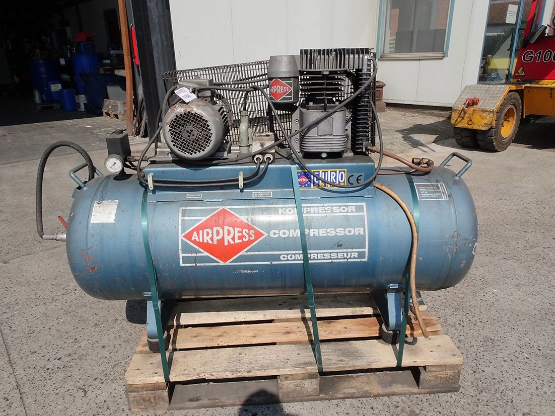 USED AIRPRESS 11 BAR
