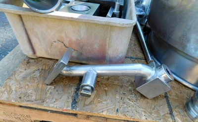USED COMADIS HOPPERS TUBE FILLER HOPPER
