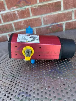 USED AXEL LARSSON AL77 230-SR ACTUATOR W/ AXEL LARSSON AL 42 DN 065 BUTTERFLY VALVE