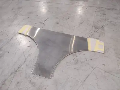 USED COOPER B-LINE ALUMINUM CABLE TRAY HORIZONTAL TEE COVER