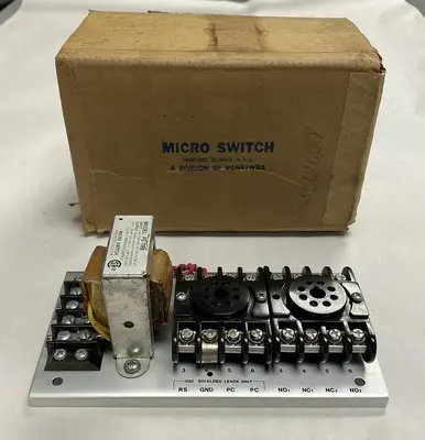 New | in-Stock MICRO SWITCH FE-TRB Relays & Switches | Surplus Asset Holdings #1205650