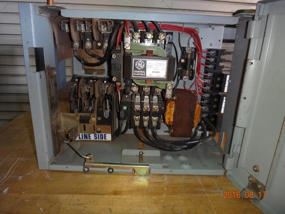 General Electric Motor Control Center Buckets IC2700 size 2