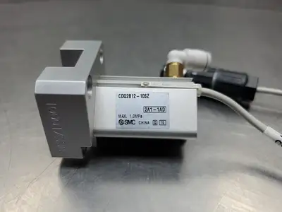SMC CDQ2B1210SZ Compact Cylinder Single Actuator w/DM9PW Reed Switch. 6E13