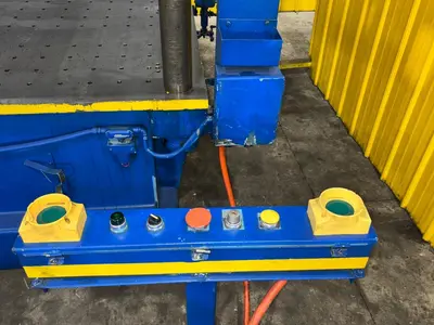 USED DAKE 18-558