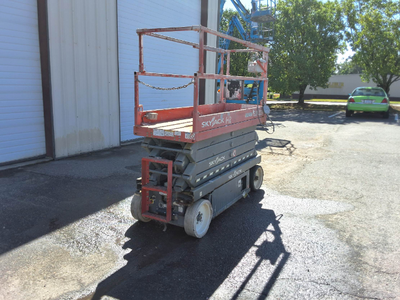 USED 2017 Skyjack SJ3226