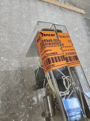 KLA TENCOR 0028948-00 SENSORICANTI LEVER ASSY