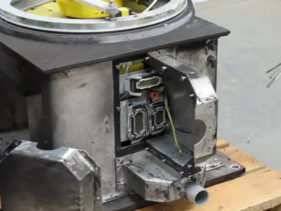 Fanuc M-6I Industrial Robot 6 Axis R-J2 Controller Teach Pendant Spray Head
