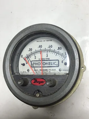 Dwyer 3001CAV Photohelic Gage/Switch 25 PSIG