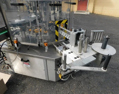 USED QUADREL DUAL SIDE LABELER ROTARY