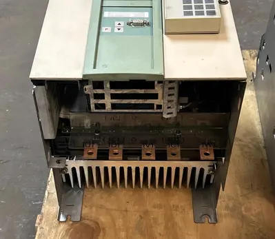 USED SIEMENS 6RA7031-6FV62-0-Z