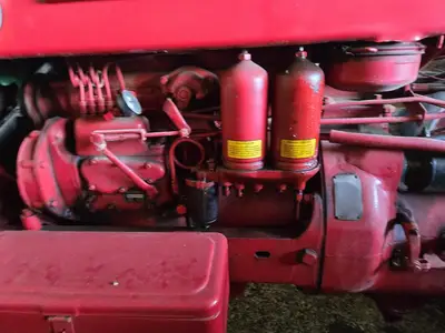 USED 1949 INTERNATIONAL MD