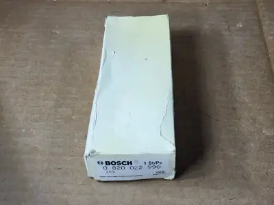 New | in-Stock BOSCH 0820022990 Parts (Hydraulics and Pneumatics) British Columbia CA | Lenmark #914892