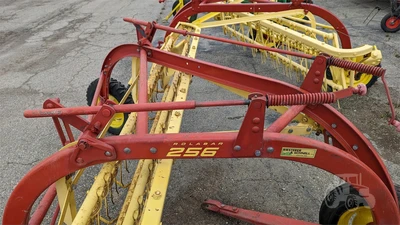 USED NEW HOLLAND ROLABAR 256