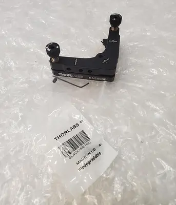 NEW THORLABS KM200BP