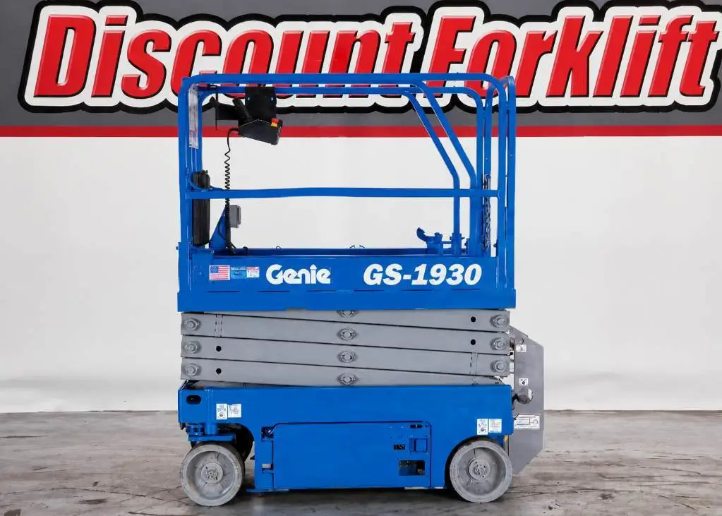 USED 2016 GENIE GS-1930