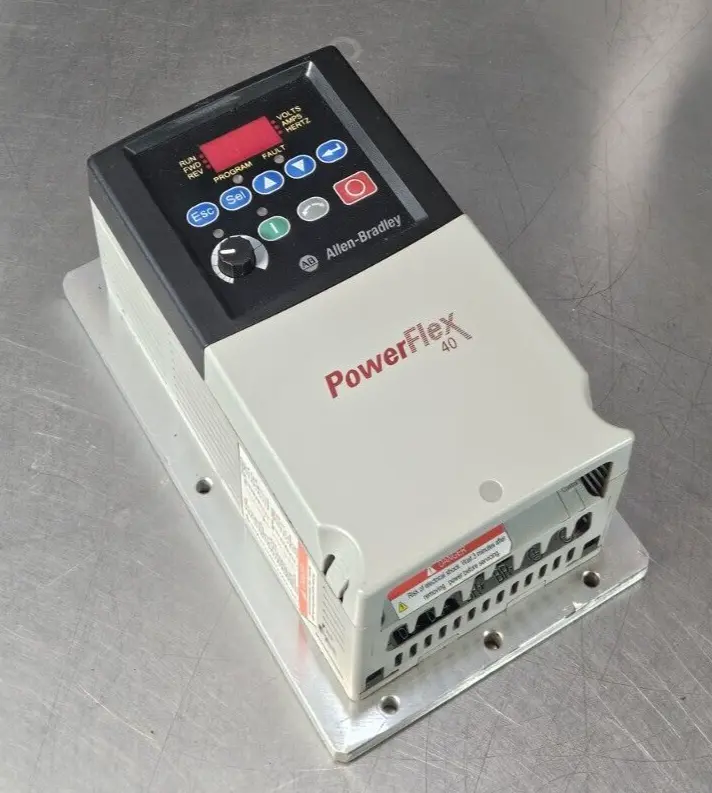 Allen-Bradley 22B-D6P0H204 PowerFlex 40 3Hp AC Drive (BIN745)