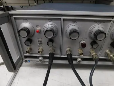 Used _UNKNOWN_ _UNKNOWN_ Pulse Generators Texas US | Aucto #1476639