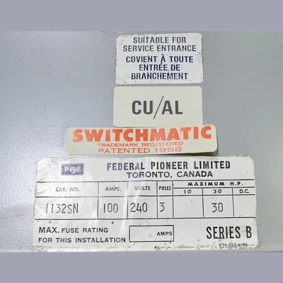 Federal Pacific Electric 100 Amp Fusible Disconnect