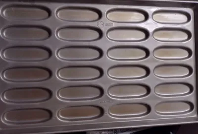 CHICAGO METALLIC CORP. 42415 Bun Pans | Envoy Equipment LLC (1)
