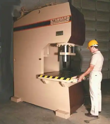 NEW STANDARD INDUSTRIAL CC150