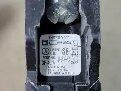 USED SQUARE D QOB115
