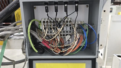 4.5" Extek Screen Changer With Hydraulic Power Pack