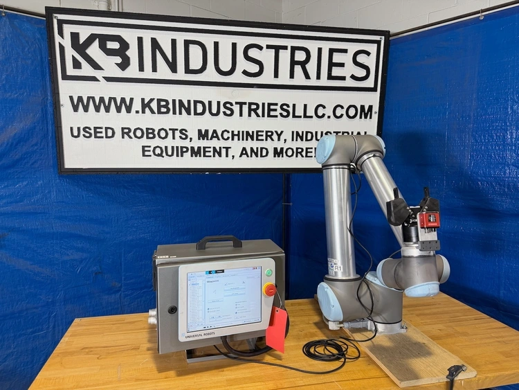 Used 2018 UNIVERSAL ROBOTS UR10 Robots Michigan US | K.B. Industries LLC #898397