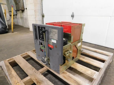 Used Westinghouse DS-206S Circuit Breakers Ohio US | Equipment Recovery Corp. #1329736