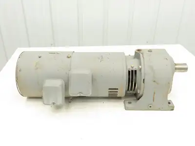 Hitachi Gear PC EFFOG Inline Gearmotor GX 1.5kw EGE 1/20 70 RPM 220V 3PH