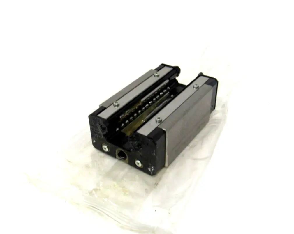NEW THK HSR20R BEARING BLOCK