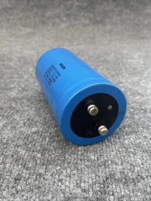 Used Philips 3186GH222T450DMA2 Capacitors California US | Davliegogo LLC #1707619