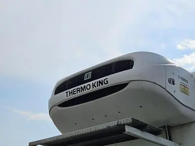 USED 2018 FREIGHTLINER BUSINESS CLASS M2 106