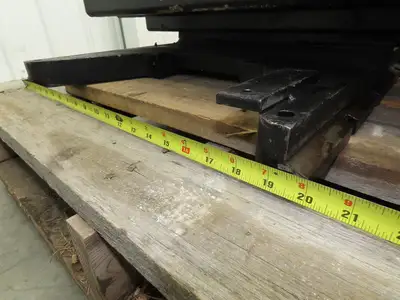 Yale ERC080HDN36SE092EE Forklift Mast 3 Stage 3 Lever 172" Lift 7250lb Class 2