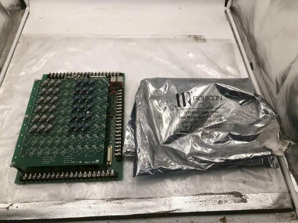 Ross Hill Controls Corp. 0000-7170-01 Bridge Interface/Receiver & Transmitter