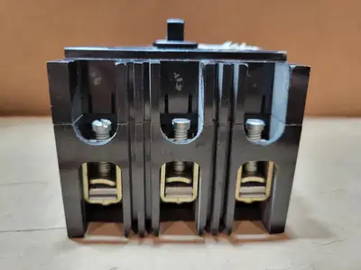 USED WESTINGHOUSE FB3070V