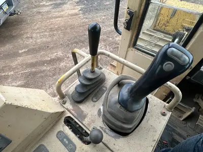 Used 2001 CATERPILLAR D5C Bulldozers Pennsylvania US | Proxy Equipment #1377711