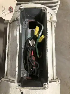 Trivac D90A Rotary Vane Dual Stage Vacuum Pump 53.7 CFM 208/460V 3PH 4L oil cap.