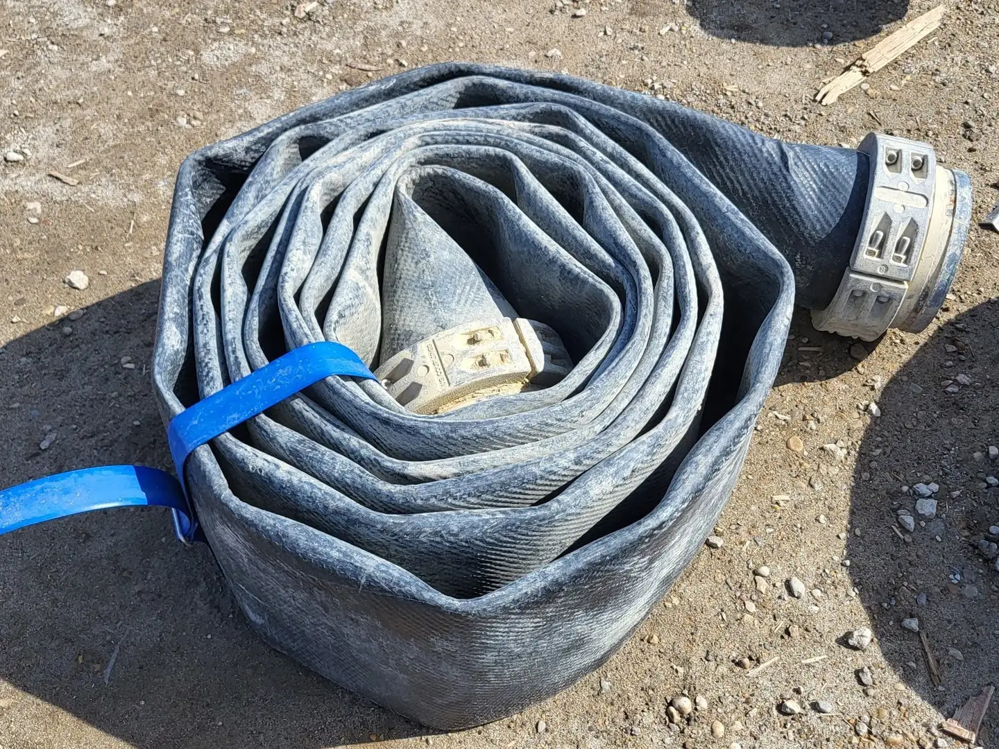 8" x 35 ft Lay Flat Hose Black w/ Coupling