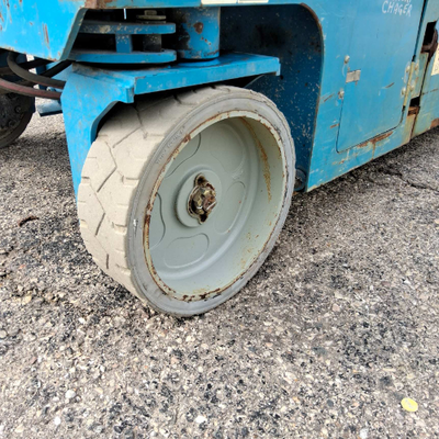 USED 2016 Genie GS-4047