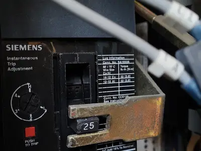 Full Voltage Non-Reversing MCC Bucket Size 1