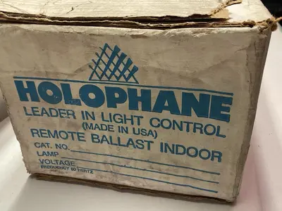 New | in-Stock HOLOPHANE RBI400HP48 Lighting Ohio US | Surplus Asset Holdings #1508167