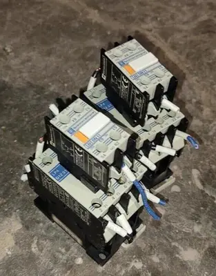 USED TELEMECANIQUE LP4 D1201