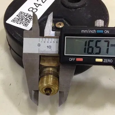 GENERIC Pressure Gauge GAUGE297 Used